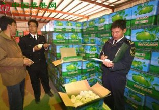 山东荣成口岸：出口水果实现三连增 ()