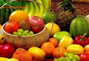 重庆：水果充足价实惠 ()