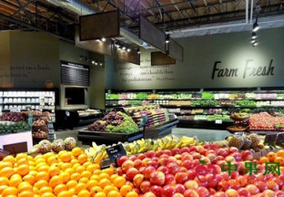 安徽合肥：时令鲜果销量增加 ()