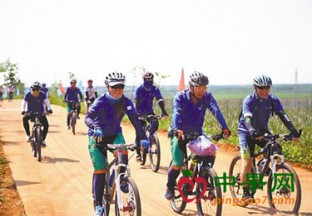 广东徐闻：菠萝文化旅游节成功举行 ()