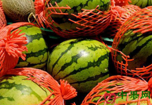 时令瓜果价格迎来拐点 ()