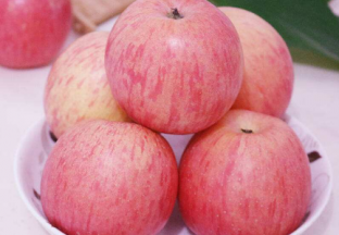 新果量大 陕西水果继续降价 ()