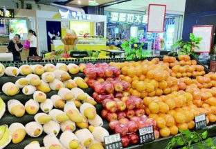 安徽宿迁：水果价格继续回落 ()