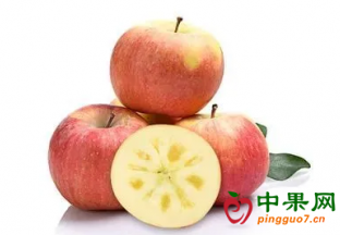 国产水果大量上市 水果价格稳中有降 ()